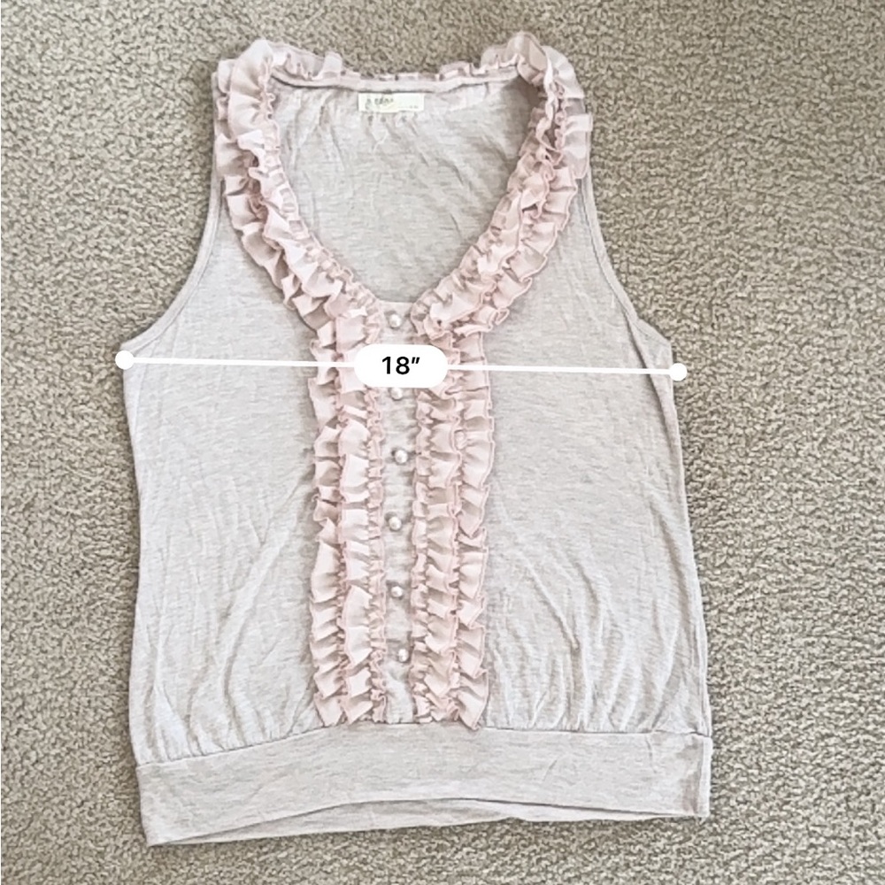 Light Pink Ruffled Buttoned Tank Top - Picture 3 of 5